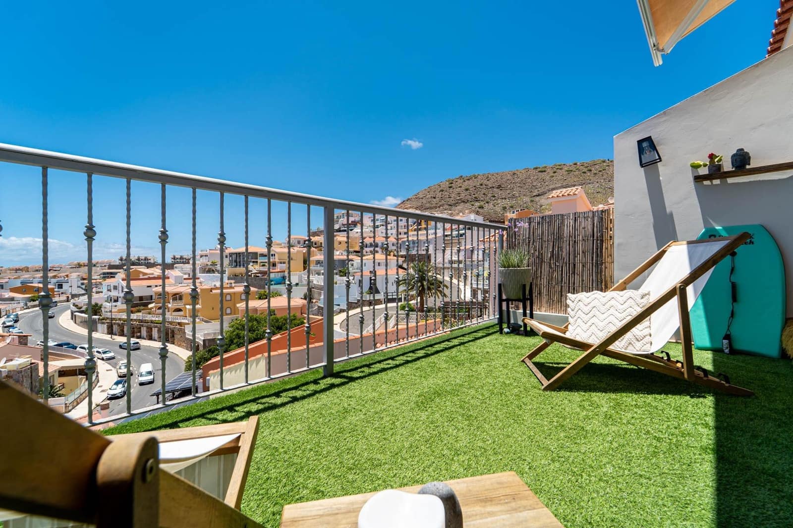 Adosado de 3 habitaciones en Arguineguín en venta con piscina garaje - 545.000 € (Ref: 9866939)