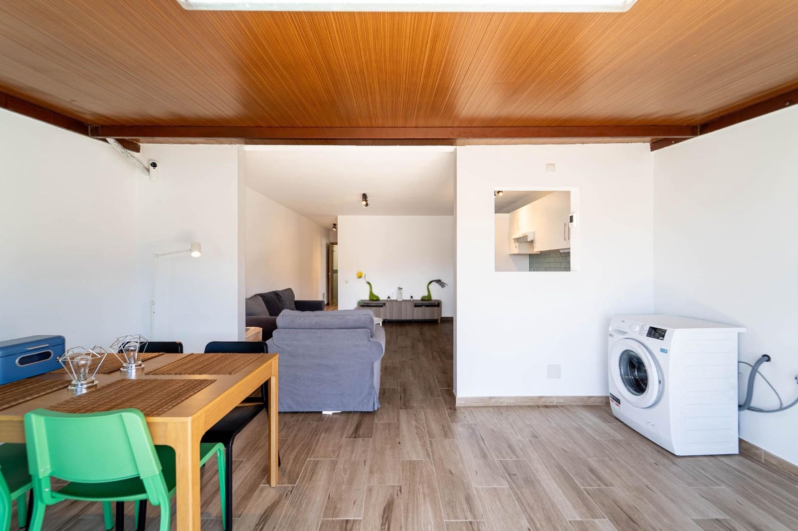 2 makuuhuone Huoneisto myytävänä paikassa Mogan mukana uima-altaan - 240 000 € (Ref: 9873426)