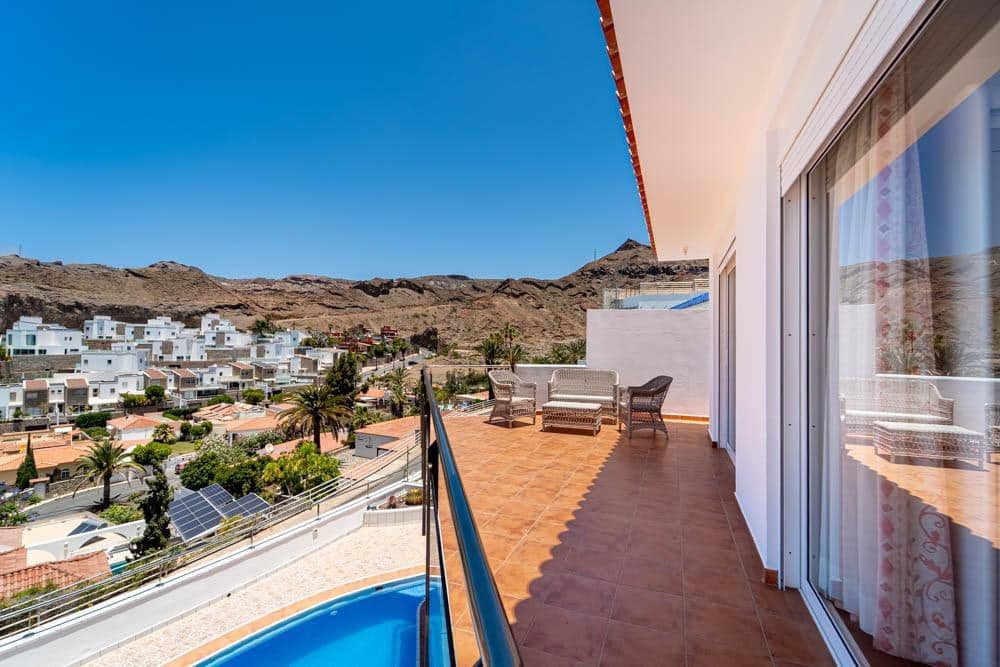 Chalet de 3 habitaciones en Tauro en venta con piscina garaje - 1.190.000 € (Ref: 9892267)