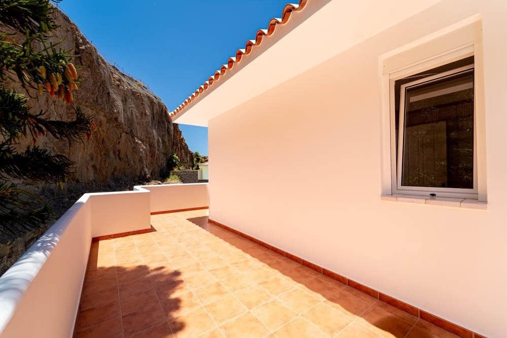 Chalet de 3 habitaciones en Tauro en venta con piscina garaje - 1.190.000 € (Ref: 9892267)