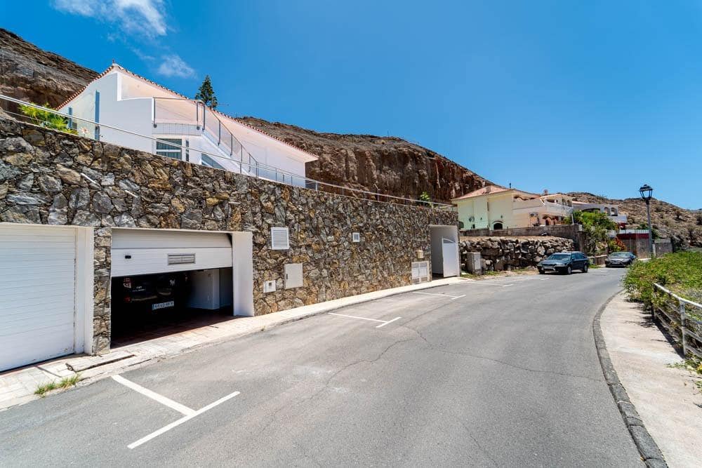 Chalet de 3 habitaciones en Tauro en venta con piscina garaje - 1.190.000 € (Ref: 9892267)