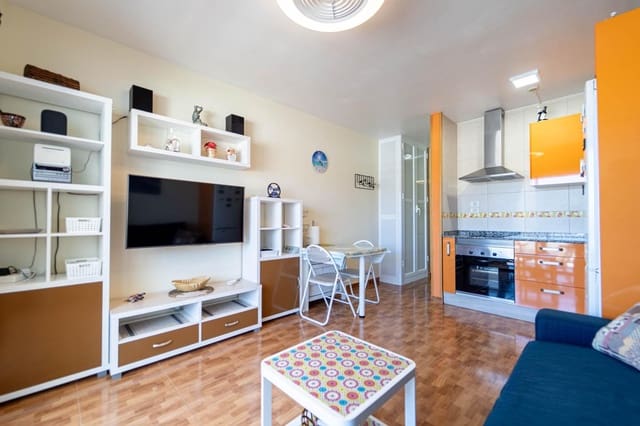 1 sypialnia Apartament na sprzedaż w Puerto Rico, Mogán z basenem garażem - 175 000 € (Ref: 9949718)