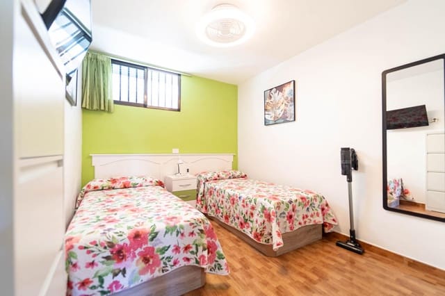 1 sypialnia Apartament na sprzedaż w Puerto Rico, Mogán z basenem garażem - 175 000 € (Ref: 9949718)