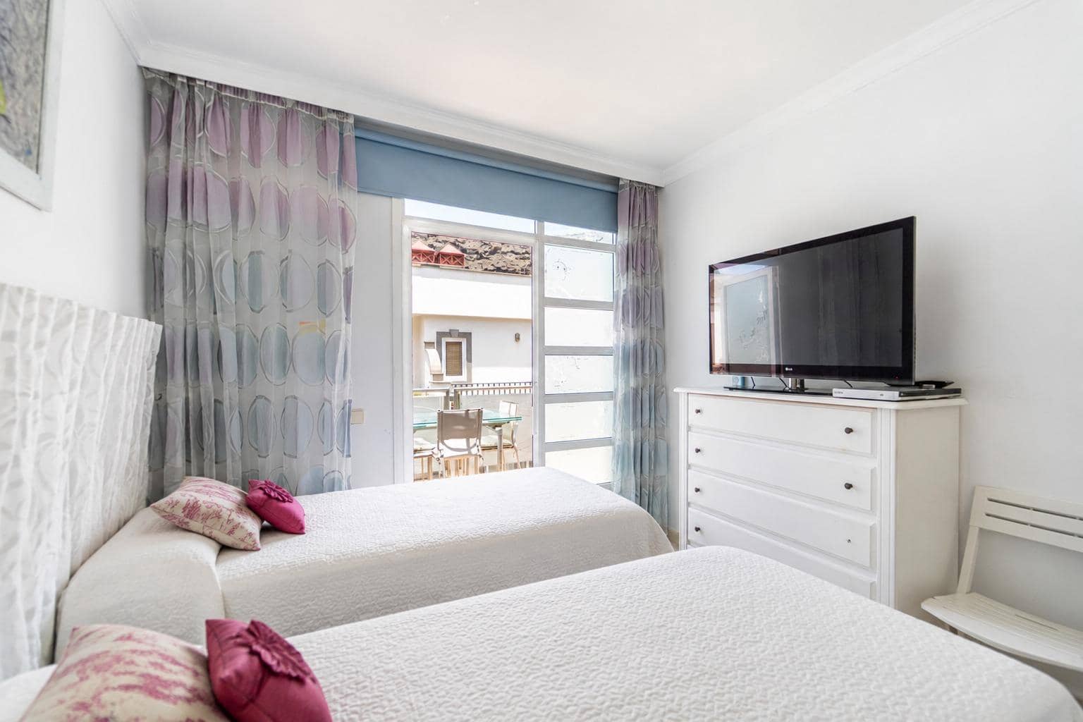 2 bedroom Penthouse for sale in Mogan with garage - € 595,000 (Ref: 9966603)