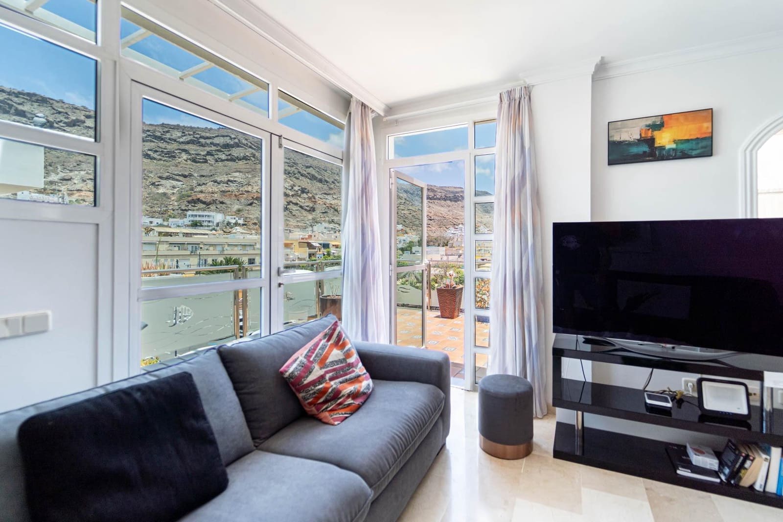 2 bedroom Penthouse for sale in Mogan with garage - € 595,000 (Ref: 9966603)