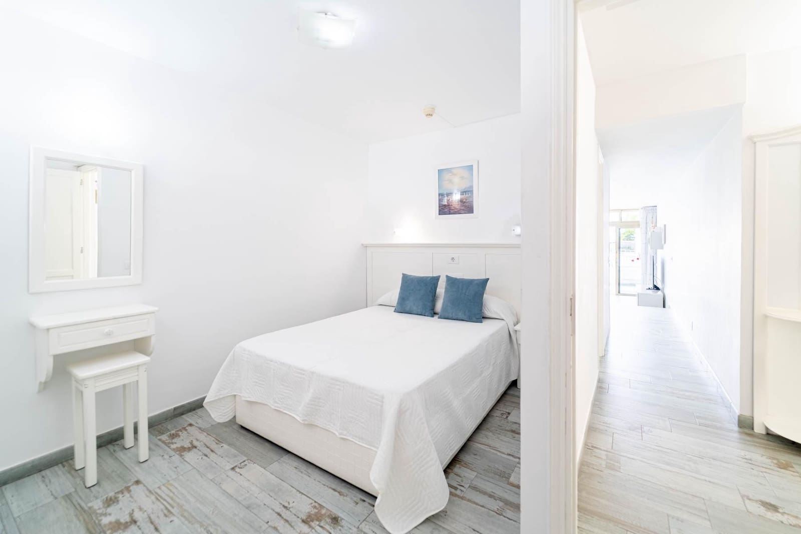 1 bedroom Apartment for sale in Playa del Ingles with pool - € 295,000 (Ref: 9994186)
