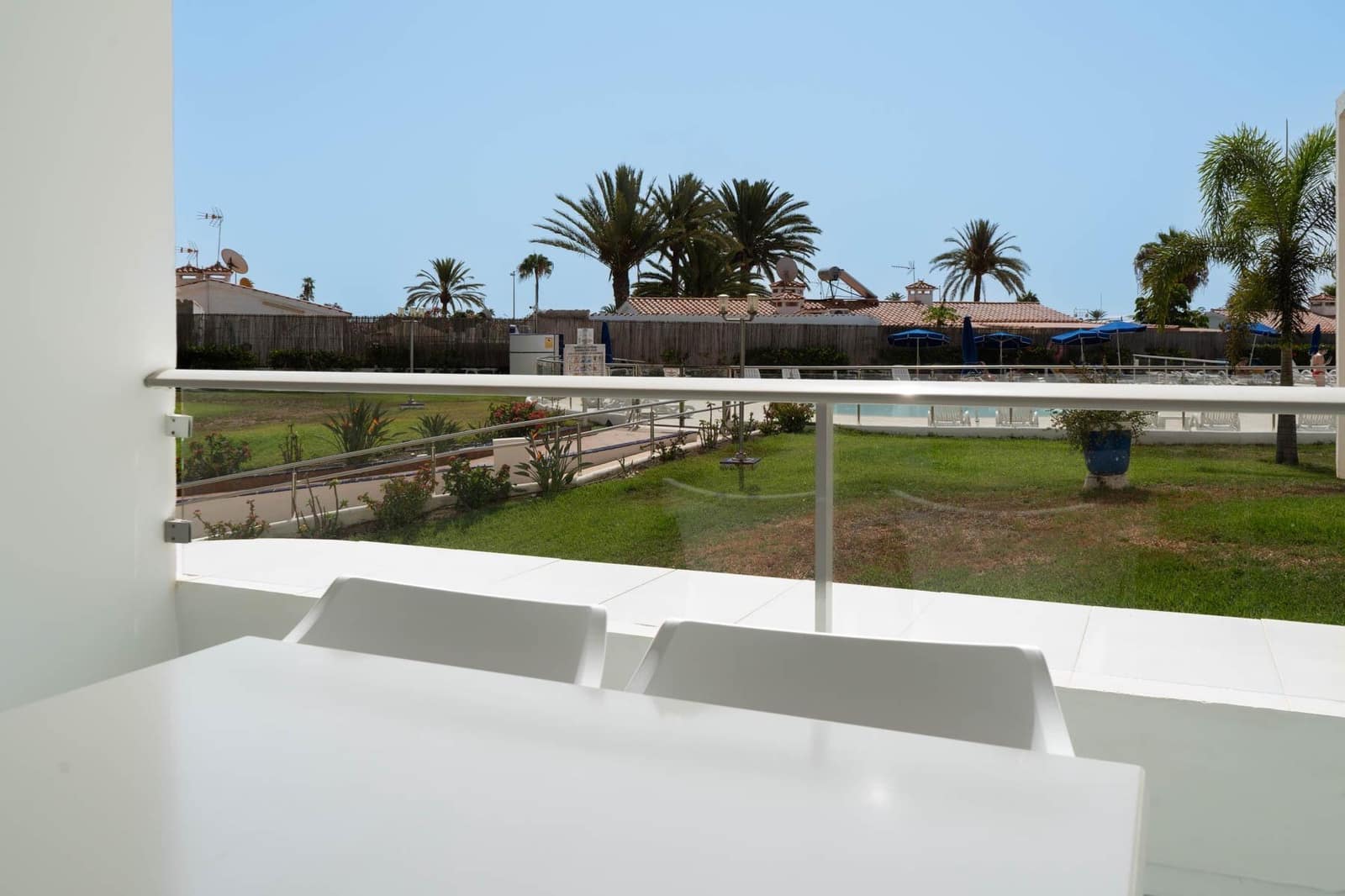 1 bedroom Apartment for sale in Playa del Ingles with pool - € 295,000 (Ref: 9994186)