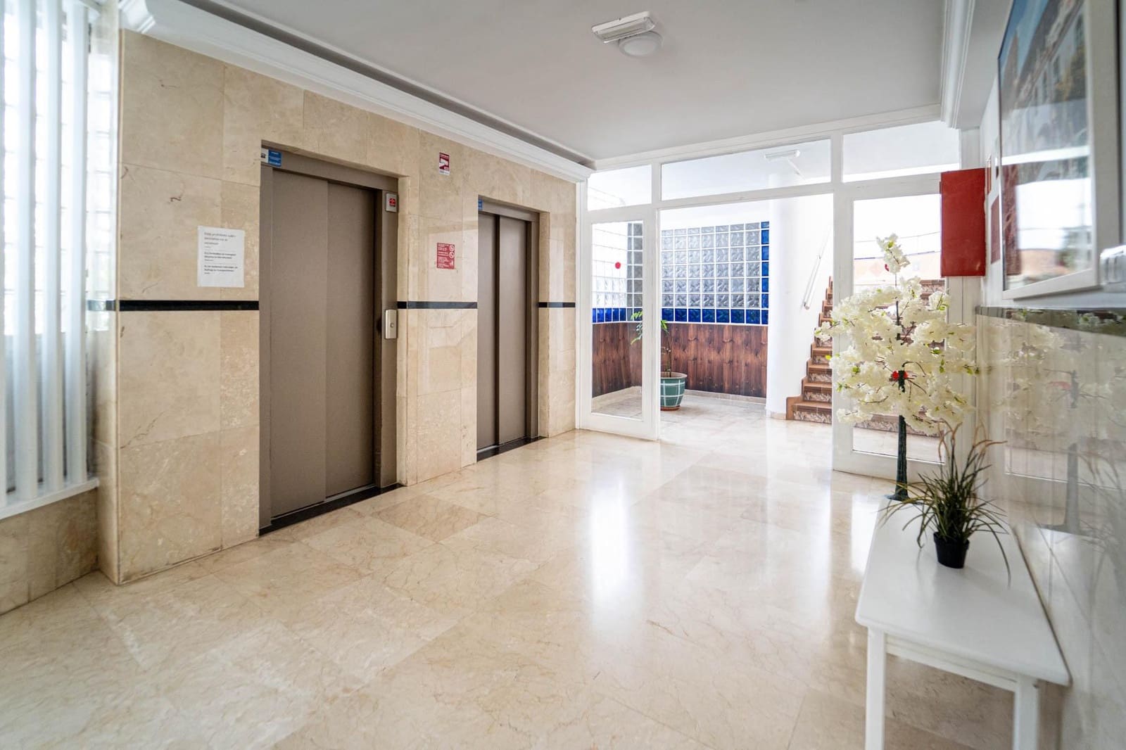 1 bedroom Apartment for sale in Playa del Ingles with pool - € 295,000 (Ref: 9994186)