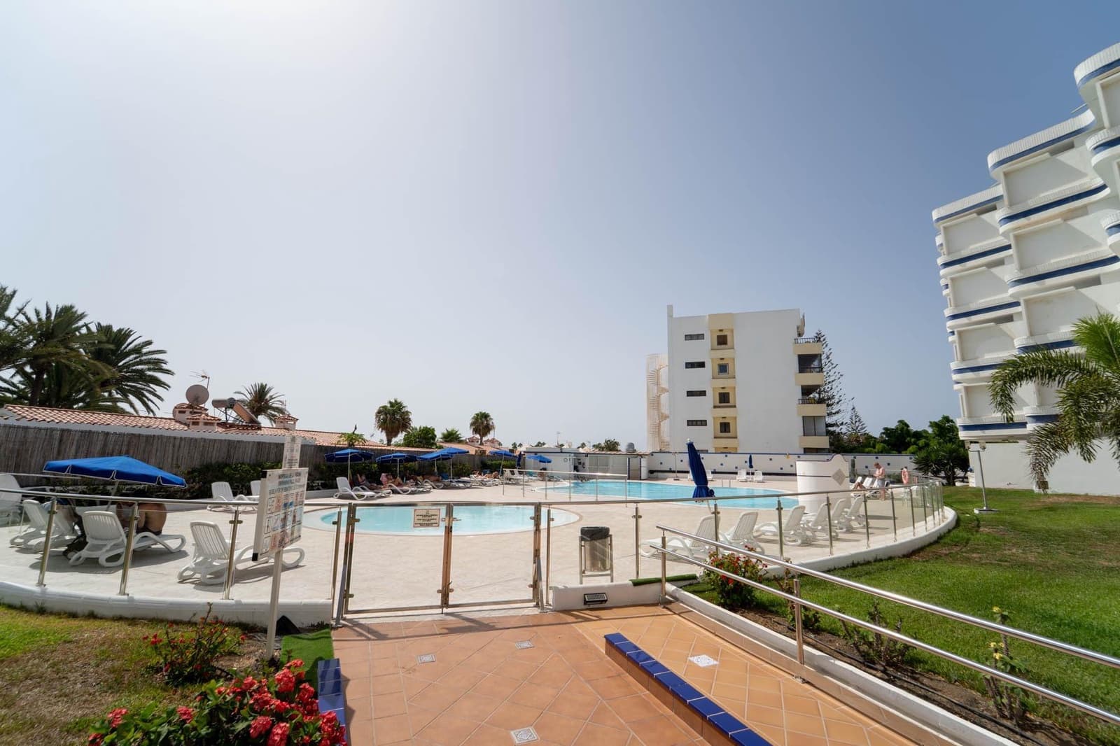 1 bedroom Apartment for sale in Playa del Ingles with pool - € 295,000 (Ref: 9994186)