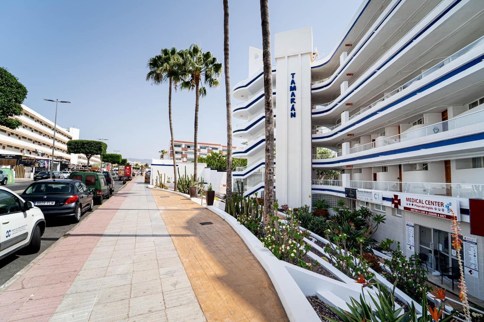 1 bedroom Apartment for sale in Playa del Ingles with pool - € 295,000 (Ref: 9994186)