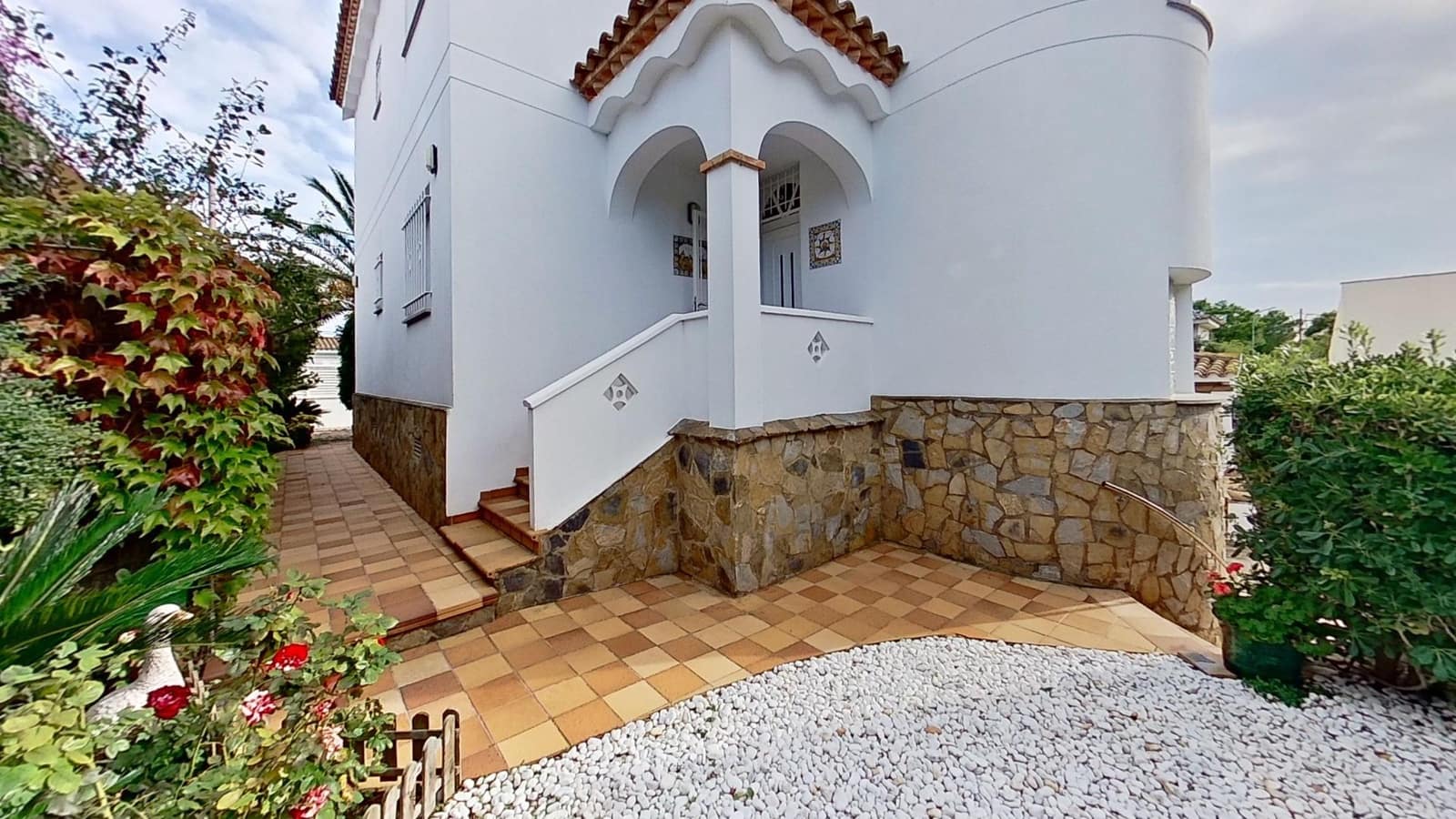 5 Zimmer Finca/Landgut zu verkaufen in L'Ampolla mit Pool Garage - 530.000 € (Ref: 10006846)