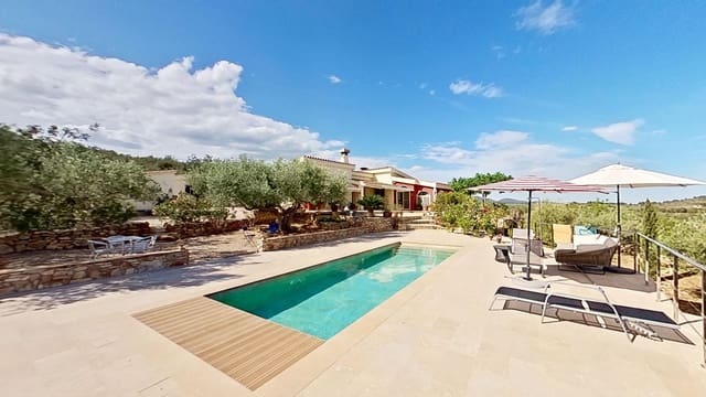 3 bedroom Finca/Country House for sale in Tortosa with pool - € 495,000 (Ref: 10026596)
