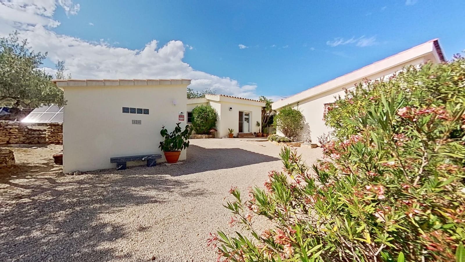 3 bedroom Finca/Country House for sale in Tortosa with pool - € 495,000 (Ref: 10026596)