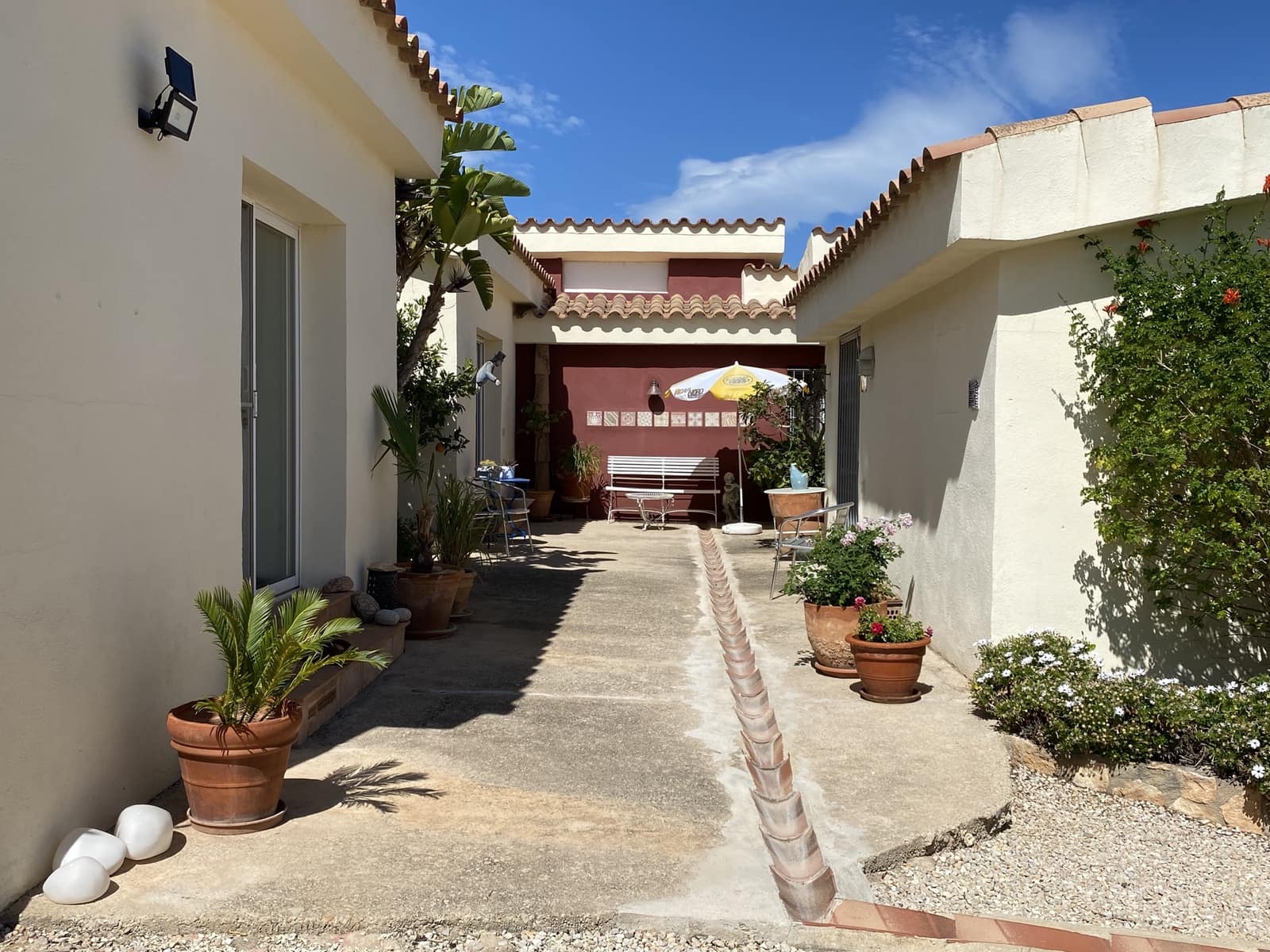 3 bedroom Finca/Country House for sale in Tortosa with pool - € 495,000 (Ref: 10026596)