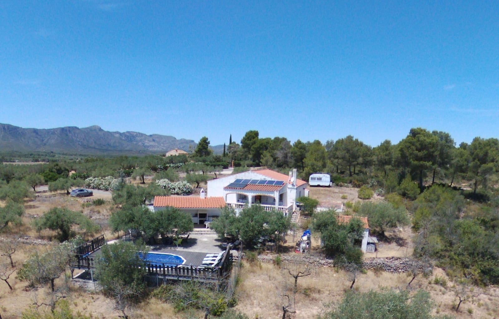 8 slaapkamer Finca/Landhuis te koop in El Perello met zwembad - € 399.000 (Ref: 10026607)
