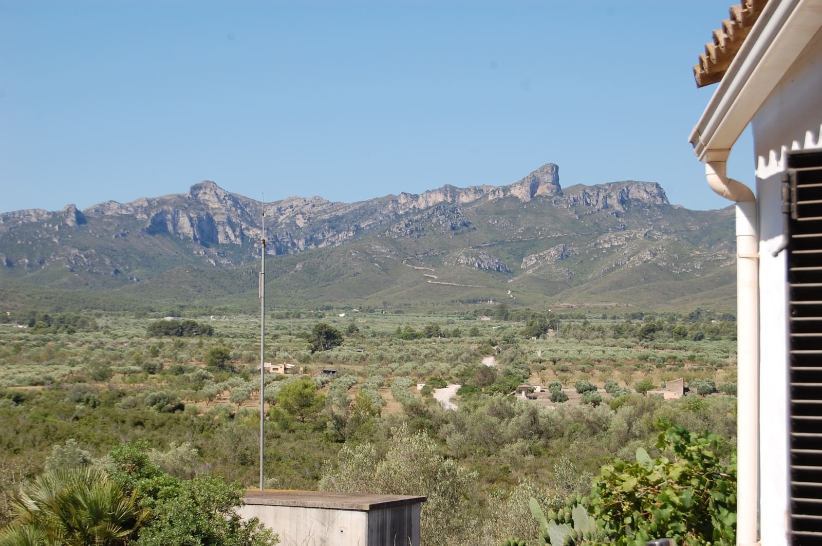 8 slaapkamer Finca/Landhuis te koop in El Perello met zwembad - € 399.000 (Ref: 10026607)