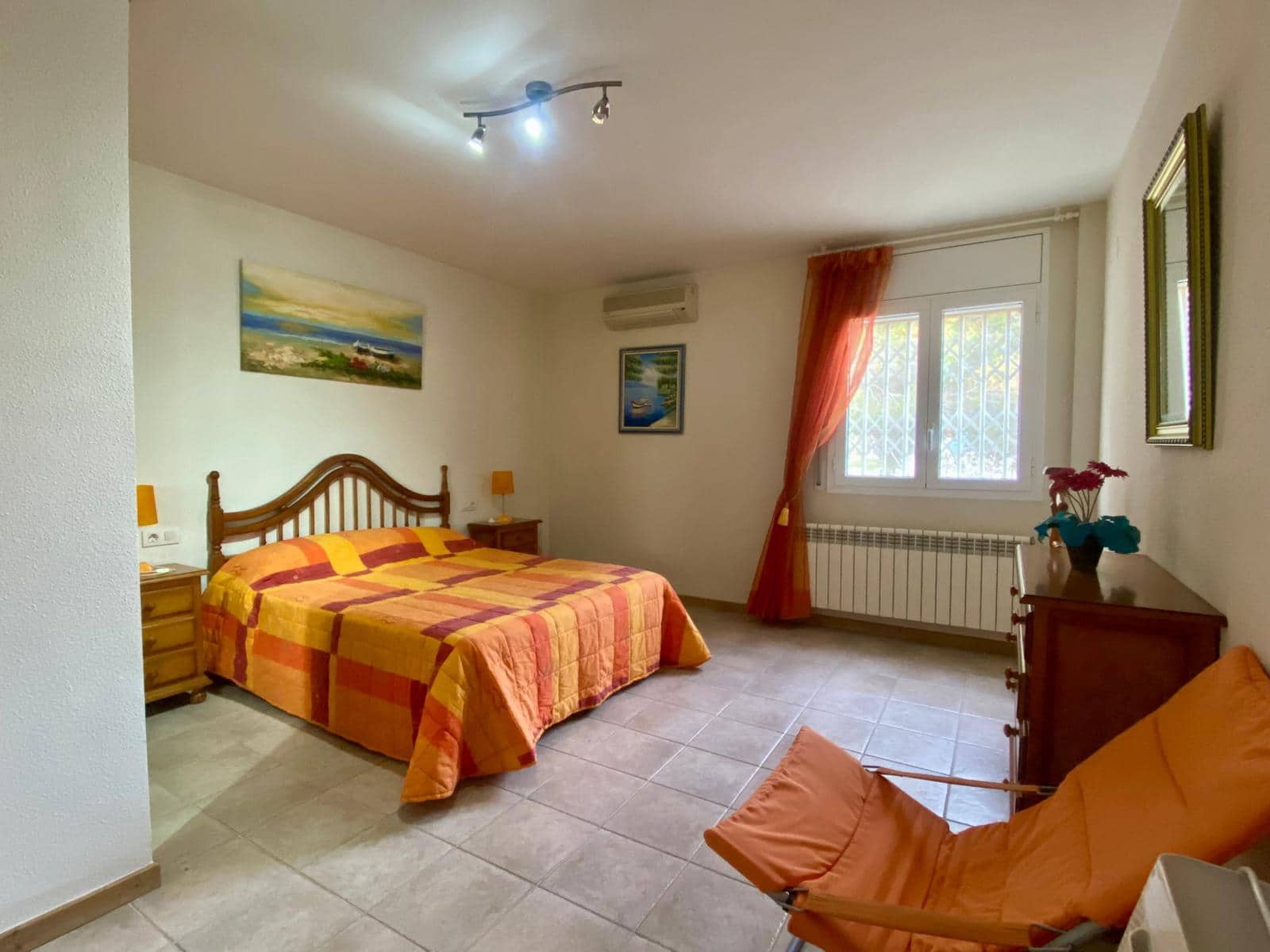 4 sypialnia Willa na sprzedaż w L'Ampolla z basenem garażem - 530 000 € (Ref: 10172127)