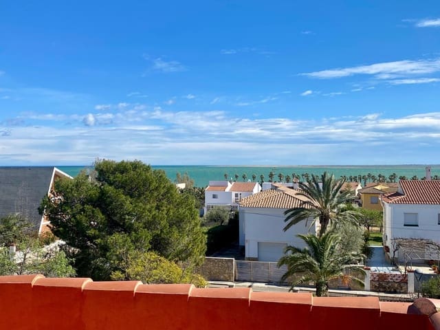 Chalet de 4 habitaciones en L'Ampolla en venta con piscina garaje - 530.000 € (Ref: 10172127)