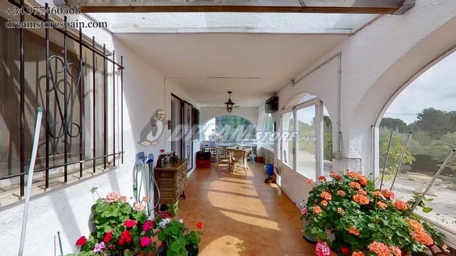 6 soverom Villa til salgs i L'Ampolla med svømmebasseng garasje - € 385 000 (Ref: 7519648)