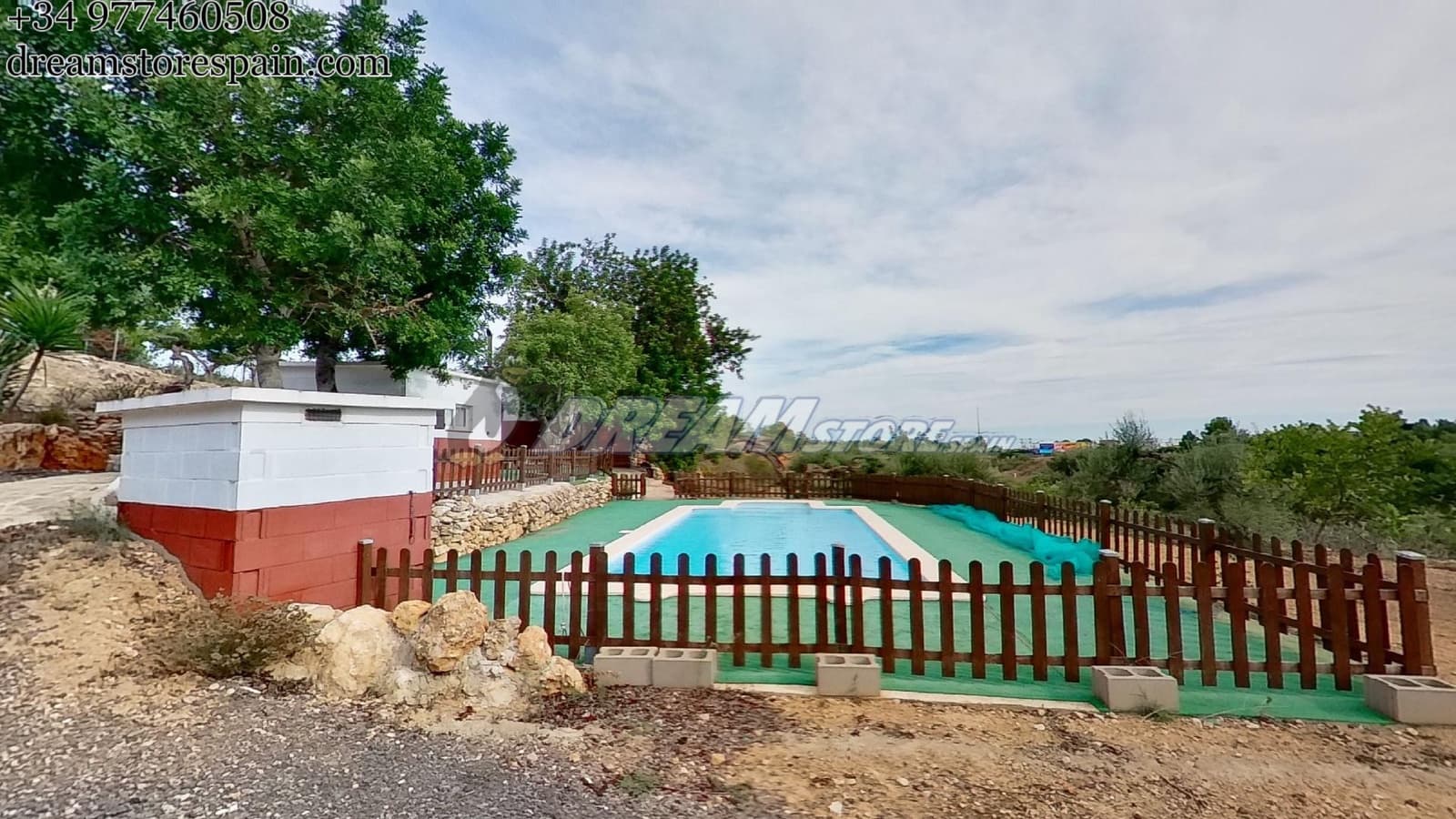 2 soveværelse Finca/Landehus til salg i L'Ampolla med swimmingpool garage - € 240.000 (Ref: 7988933)