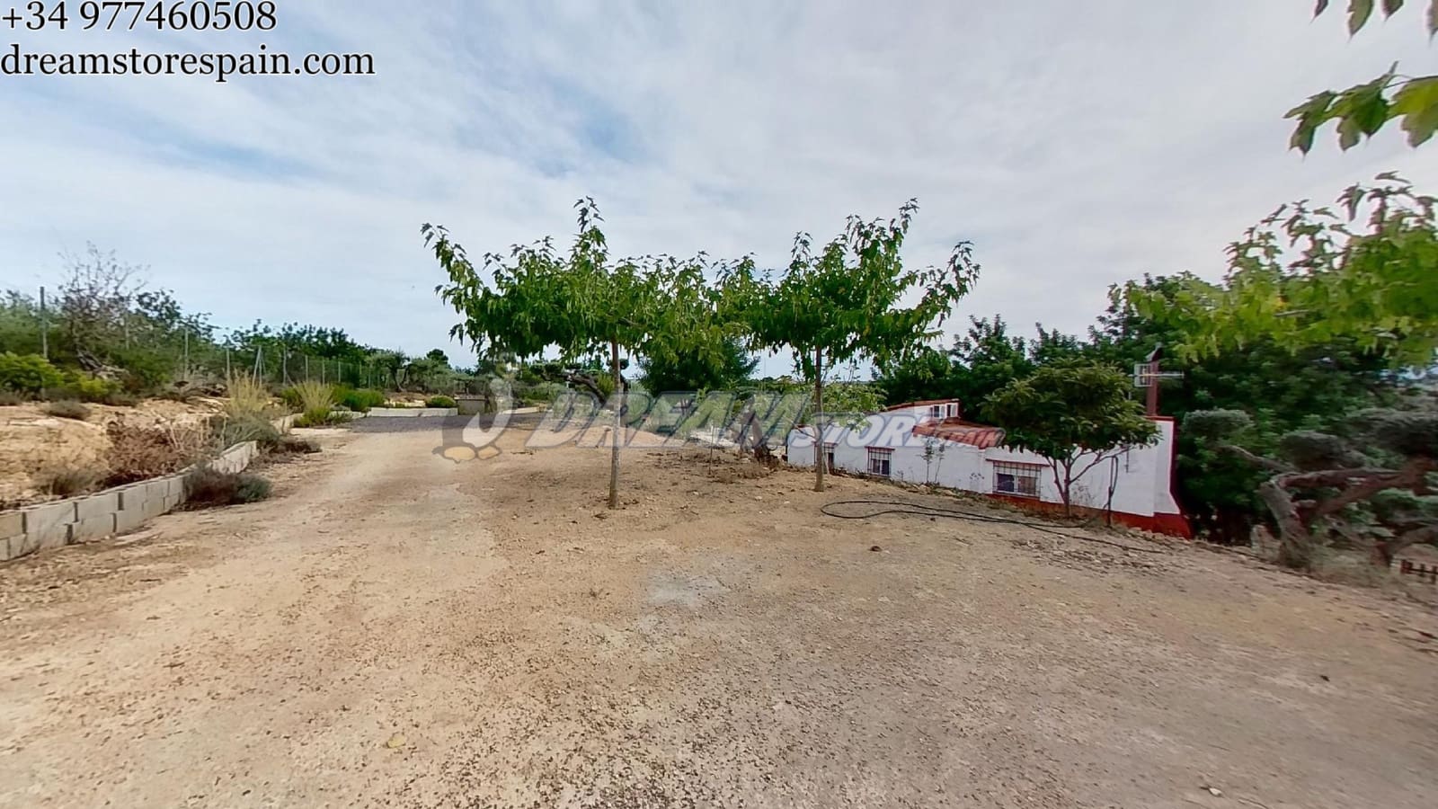 2 soveværelse Finca/Landehus til salg i L'Ampolla med swimmingpool garage - € 240.000 (Ref: 7988933)