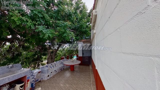 2 soverom Finca/Herregård til salgs i L'Ampolla med svømmebasseng garasje - € 240 000 (Ref: 7988933)