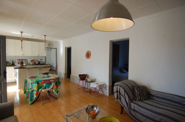 4 soveværelse Finca/Landehus til salg i L'Ampolla med swimmingpool garage - € 295.000 (Ref: 9303837)