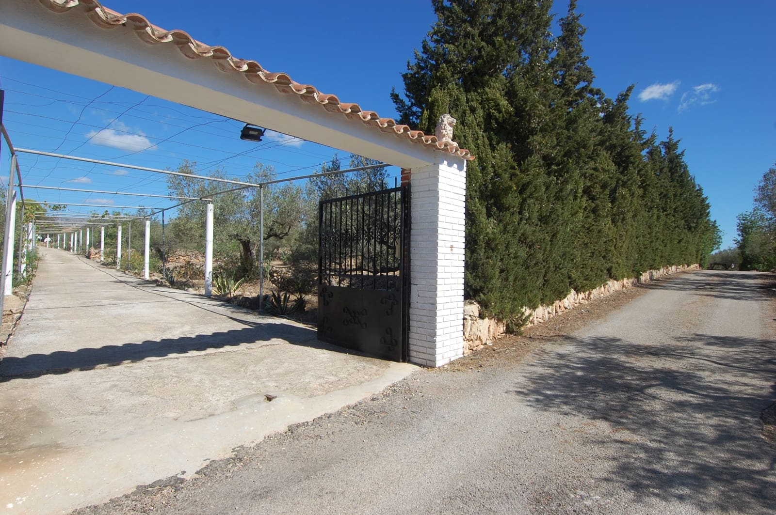 4 soveværelse Finca/Landehus til salg i L'Ampolla med swimmingpool garage - € 295.000 (Ref: 9303837)