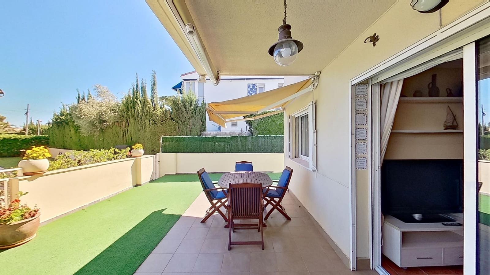 2 slaapkamer Strandappartement te koop in L'Ampolla met zwembad garage - € 210.000 (Ref: 9316978)