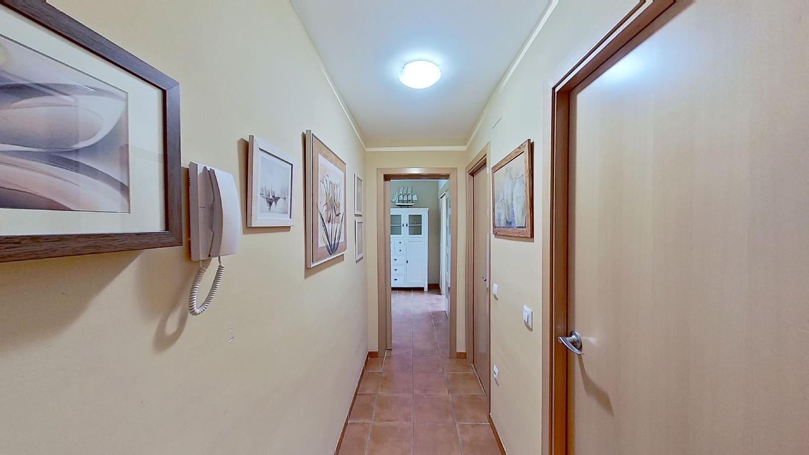 2 slaapkamer Strandappartement te koop in L'Ampolla met zwembad garage - € 210.000 (Ref: 9316978)