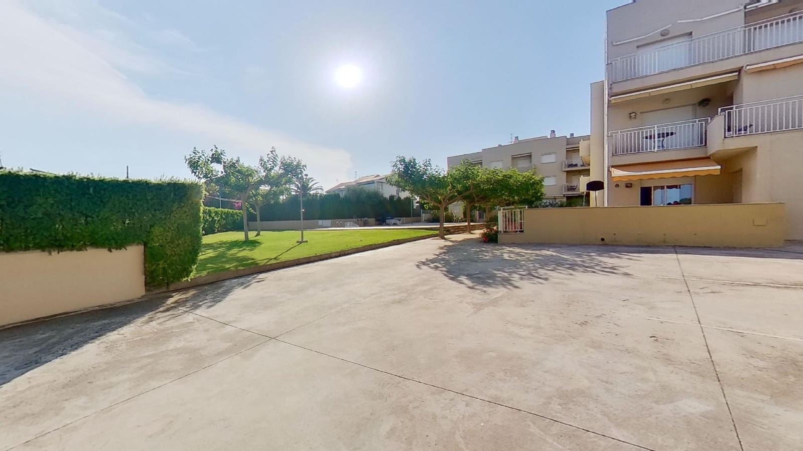 2 slaapkamer Strandappartement te koop in L'Ampolla met zwembad garage - € 210.000 (Ref: 9316978)