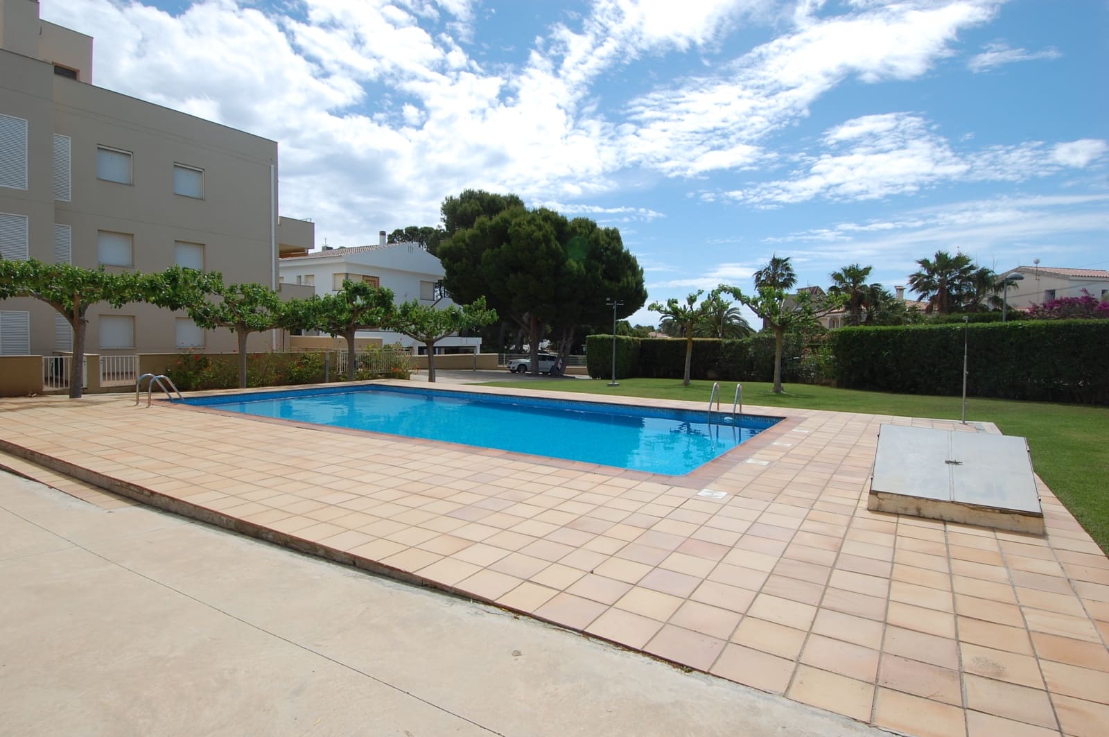 2 slaapkamer Strandappartement te koop in L'Ampolla met zwembad garage - € 210.000 (Ref: 9316978)