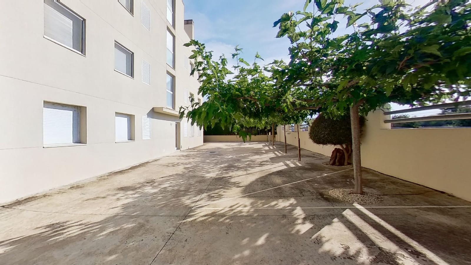 2 slaapkamer Strandappartement te koop in L'Ampolla met zwembad garage - € 210.000 (Ref: 9316978)