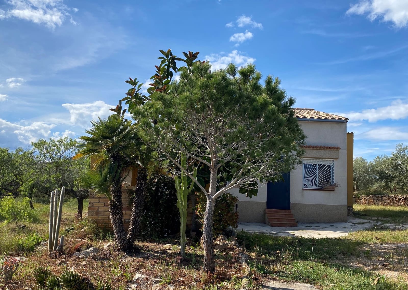 2 bedroom Finca/Country House for sale in L'Aldea with garage - € 145,000 (Ref: 9319173)