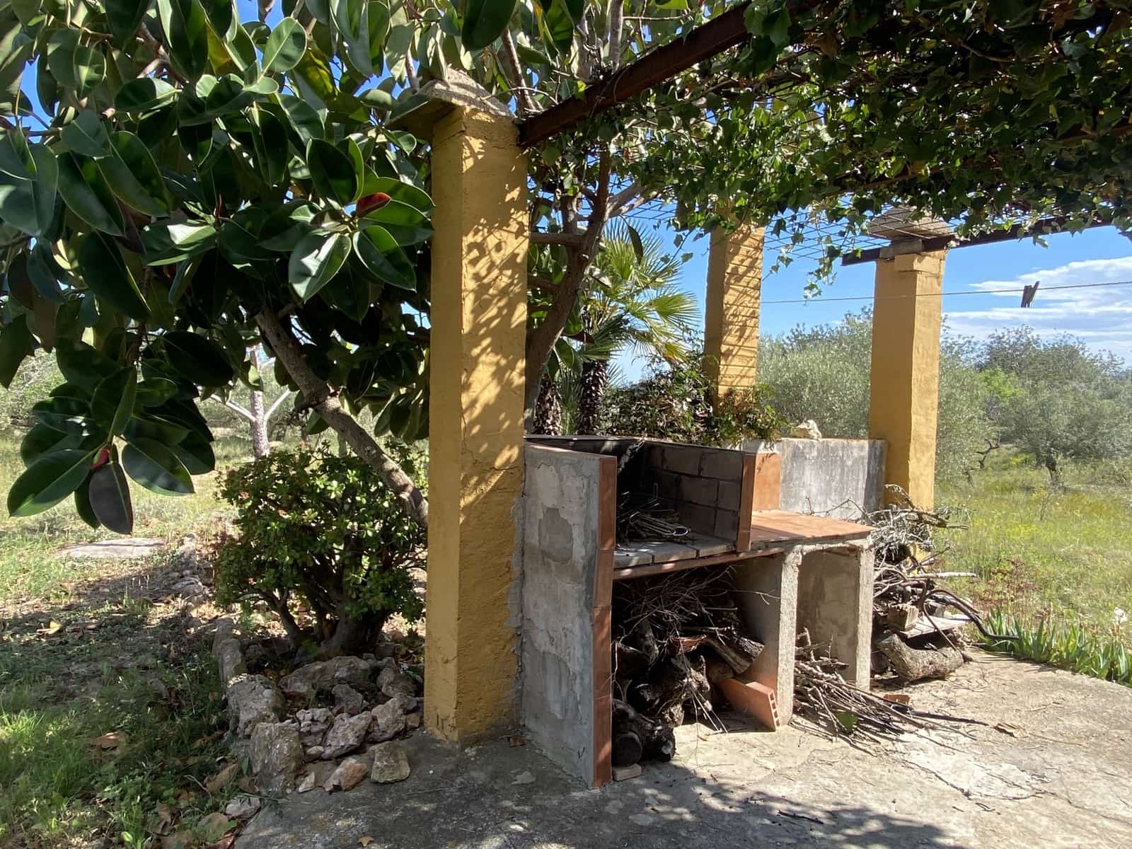 2 bedroom Finca/Country House for sale in L'Aldea with garage - € 145,000 (Ref: 9319173)