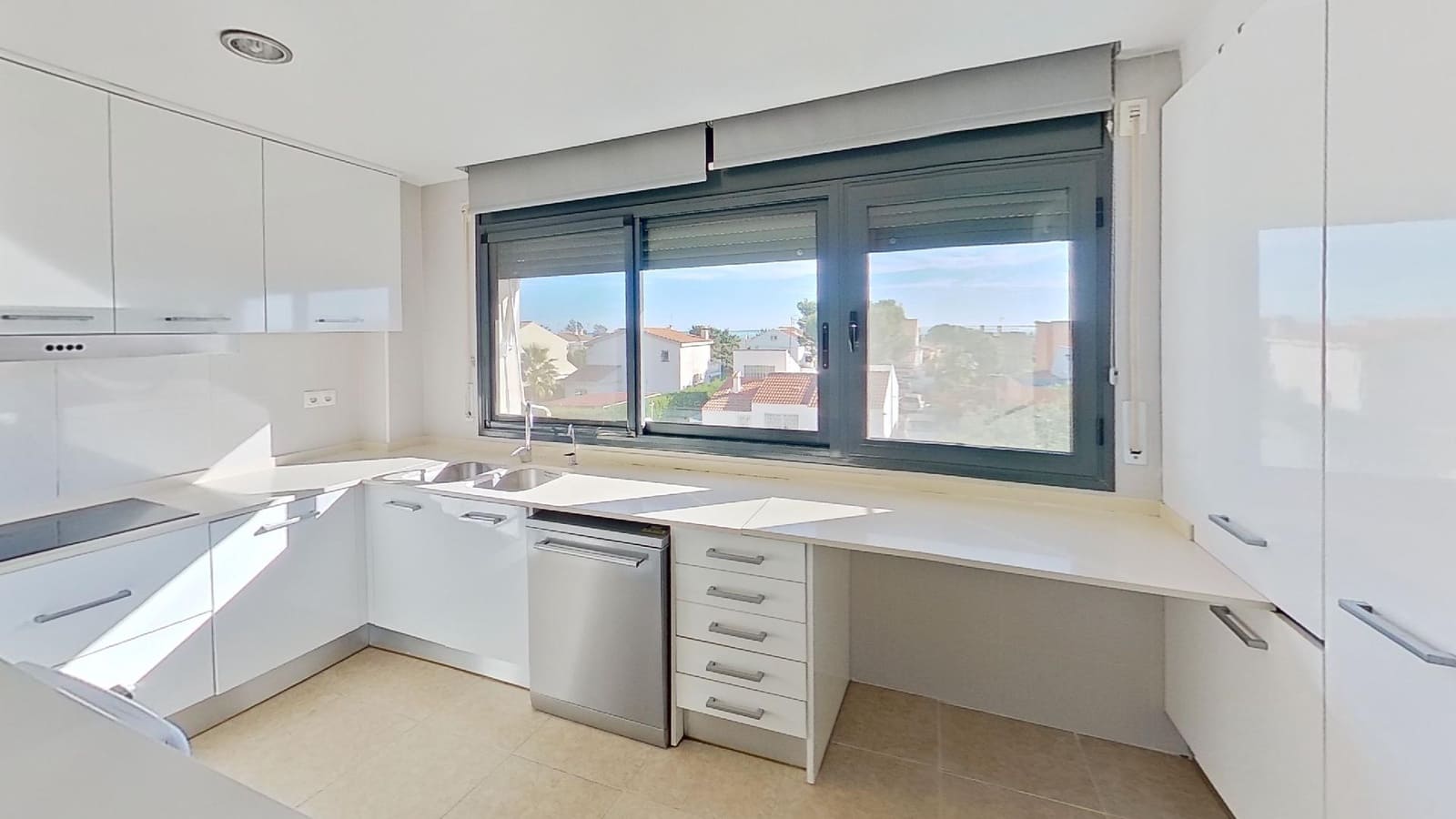 3 sypialnia Dom na sprzedaż w L'Ampolla z garażem - 210 000 € (Ref: 9405865)