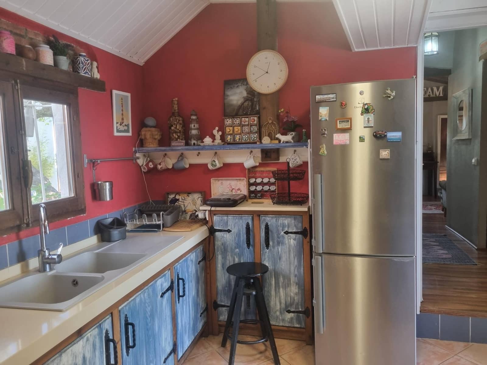 5 bedroom Finca/Country House for sale in L'Ampolla with garage - € 435,000 (Ref: 9407823)