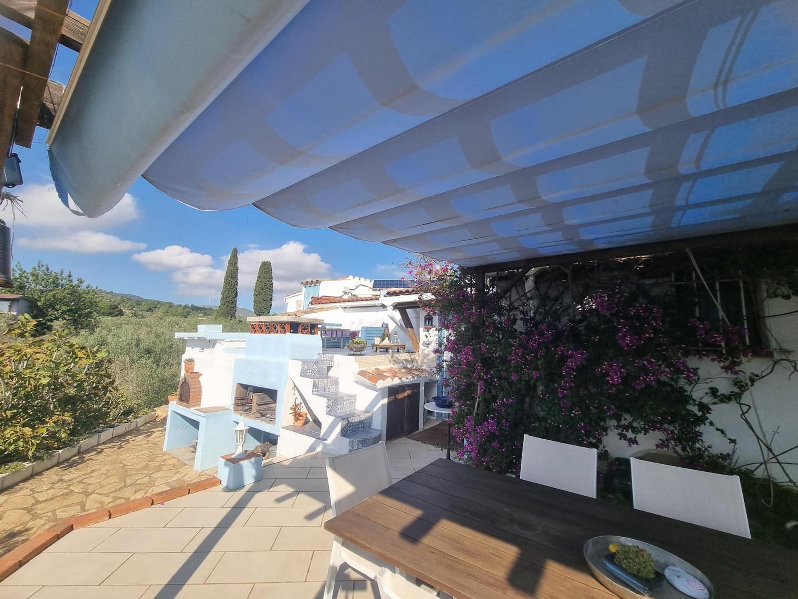 5 bedroom Finca/Country House for sale in L'Ampolla with garage - € 435,000 (Ref: 9407823)