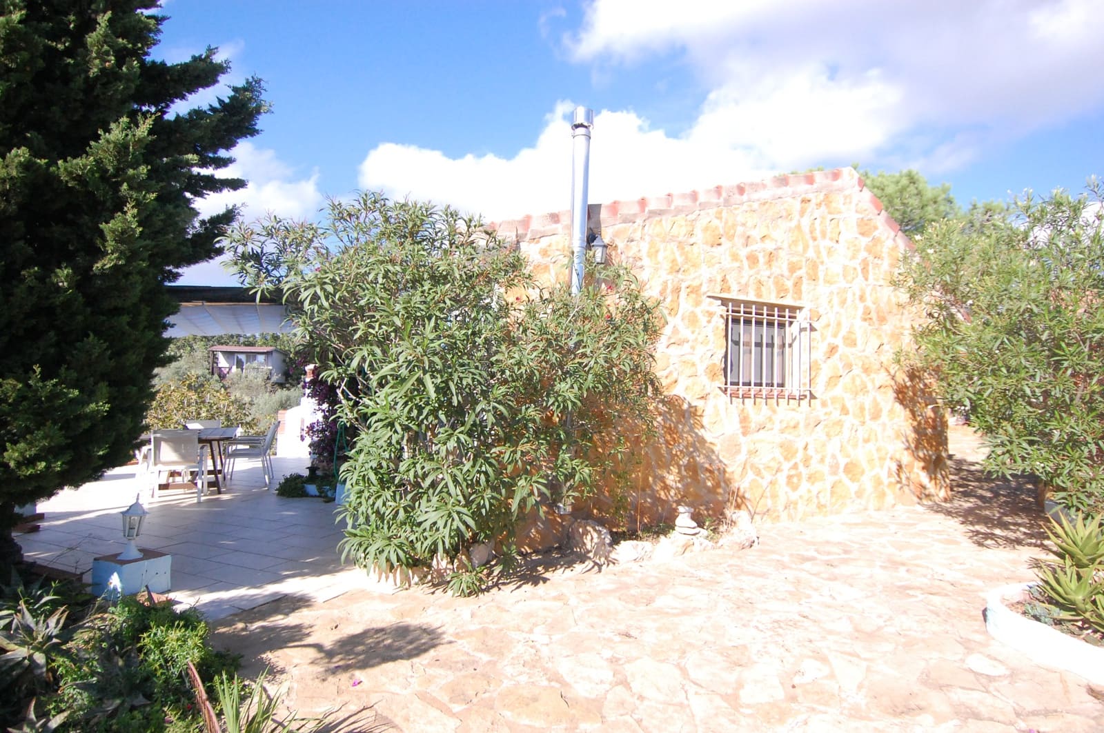 5 bedroom Finca/Country House for sale in L'Ampolla with garage - € 435,000 (Ref: 9407823)