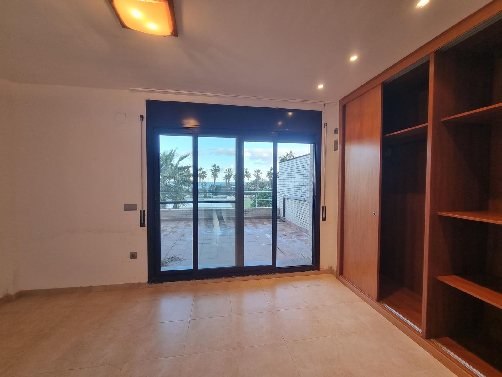 3 soverom Hus til salgs i L'Ampolla med svømmebasseng garasje - € 330 000 (Ref: 9569486)