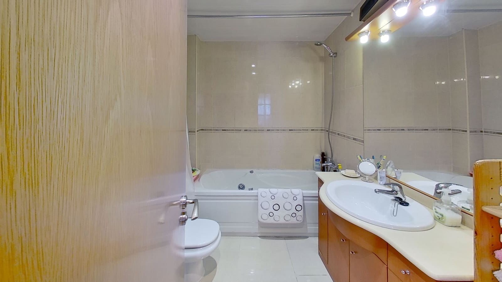 2 soverom Leilighet til salgs i L'Ampolla med svømmebasseng - € 168 000 (Ref: 9570040)