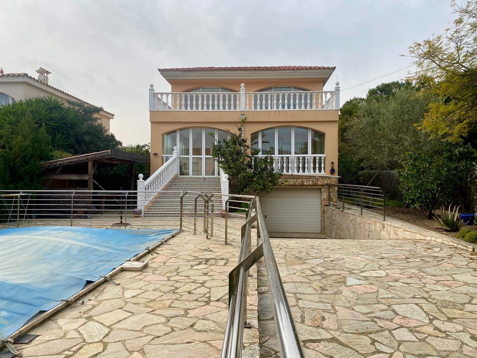 Chalet de 4 habitaciones en L'Ampolla en venta con piscina garaje - 535.000 € (Ref: 9676550)