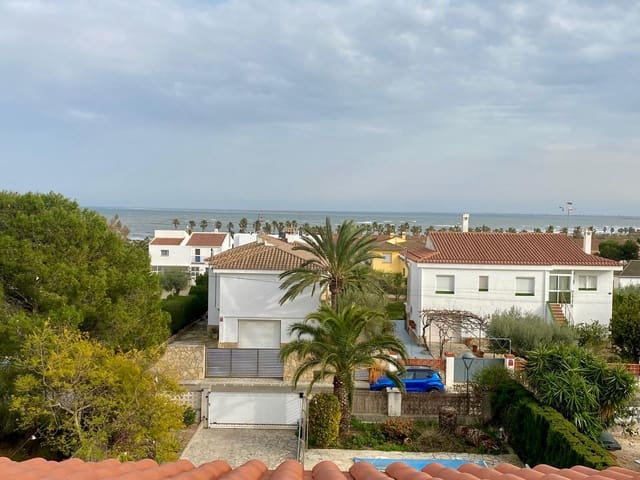 4 bedroom Villa for sale in L'Ampolla with pool garage - € 535,000 (Ref: 9676550)