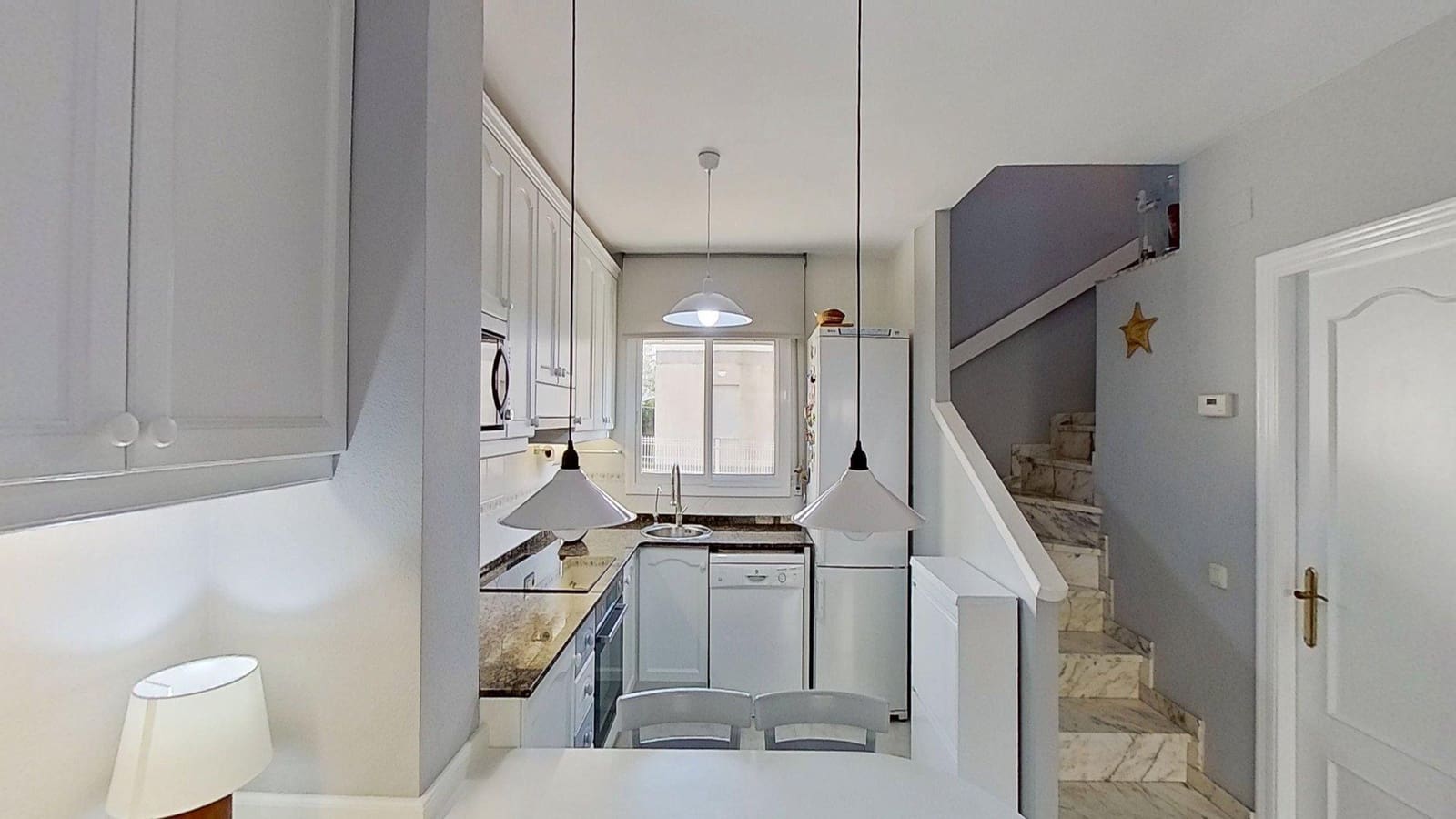 4 soveværelse Byhus til salg i L'Ampolla med garage - € 295.000 (Ref: 9799933)