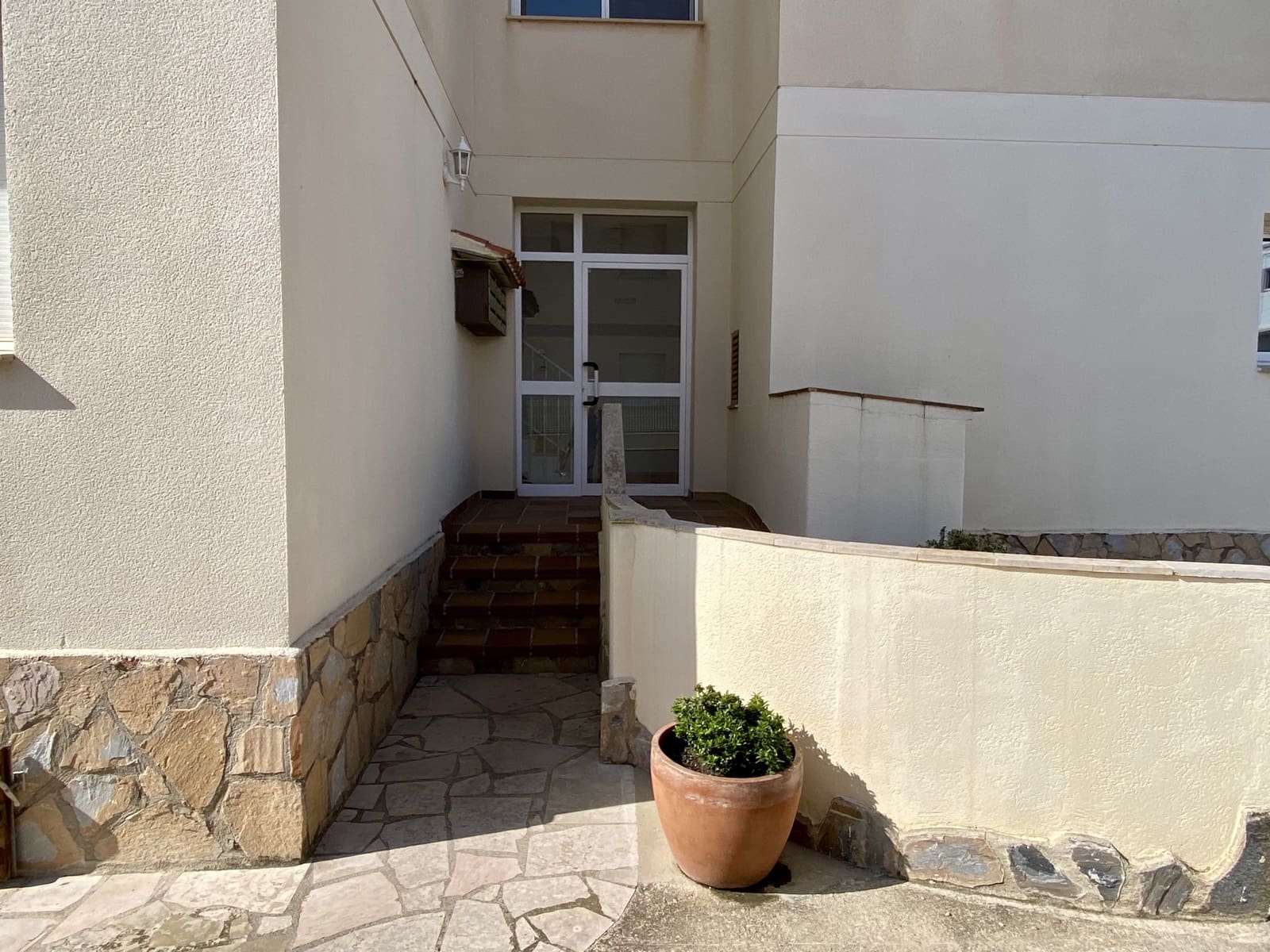 4 soveværelse Byhus til salg i L'Ampolla med garage - € 295.000 (Ref: 9799933)