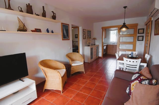 2 bedroom Apartment for sale in L'Ampolla with pool garage - € 210,000 (Ref: 9800000)
