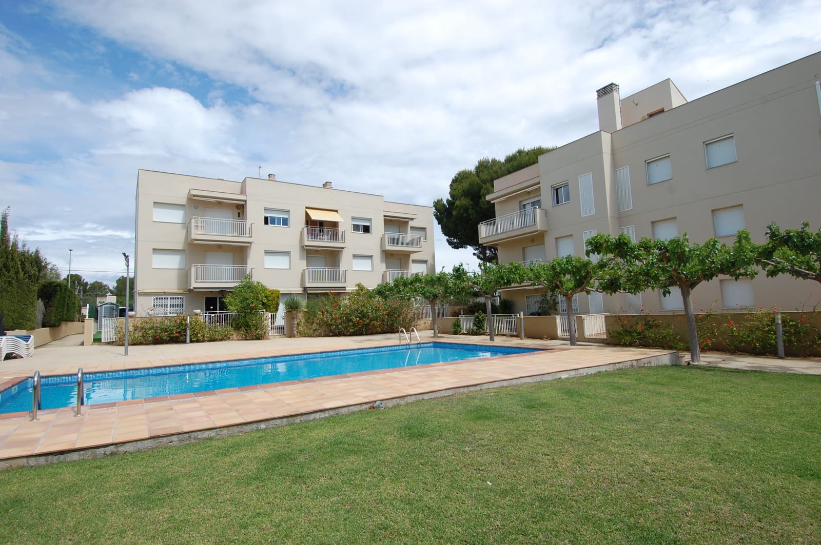 2 Zimmer Apartment zu verkaufen in L'Ampolla mit Pool Garage - 210.000 € (Ref: 9800000)