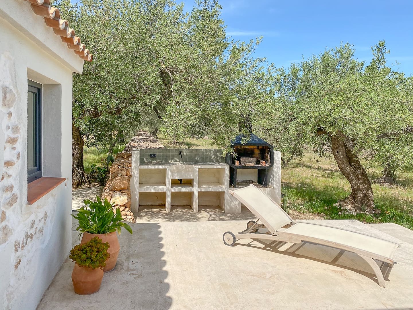 2 bedroom Finca/Country House for sale in Tortosa with garage - € 334,000 (Ref: 9819225)