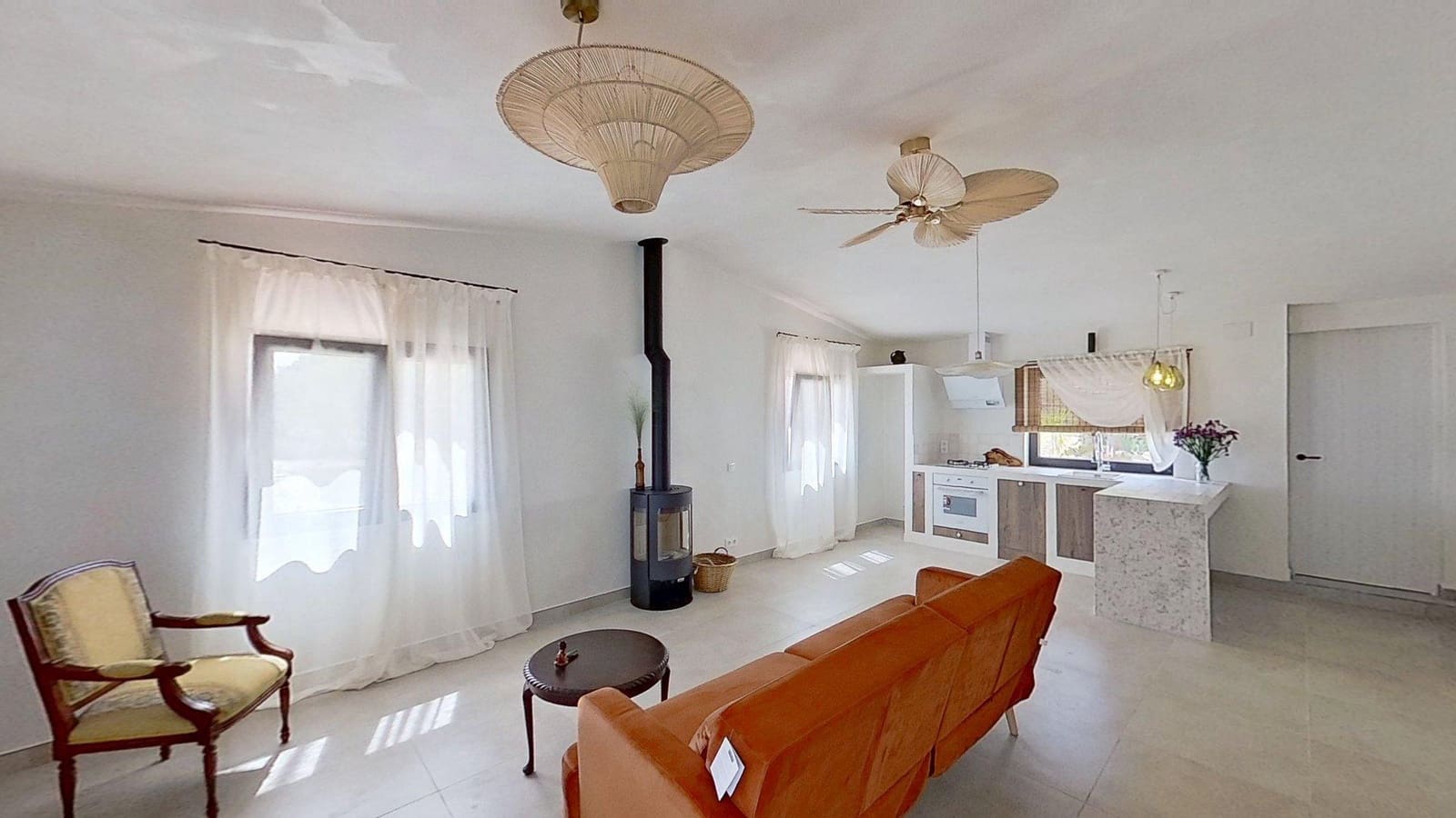 2 bedroom Finca/Country House for sale in Tortosa with garage - € 334,000 (Ref: 9819225)