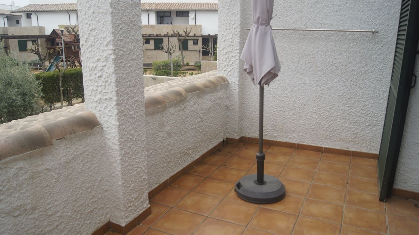 3 soveværelse Rækkehus til salg i El Perello med swimmingpool garage - € 260.000 (Ref: 9882542)